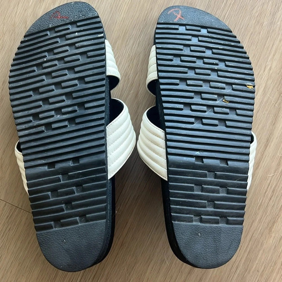 ROAM CRESCENT QUILT SANDALS WHITE VEGAN LEATHER Size 39 - Picture 7 of 9